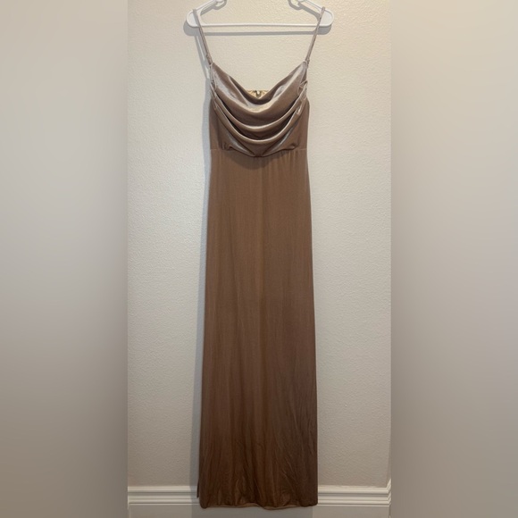 Revelry Skye Velvet Champagne Cowl Neck Maxi Dress Size 2 - Picture 2 of 12
